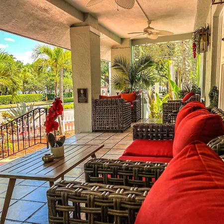 Vinoy House Hotel